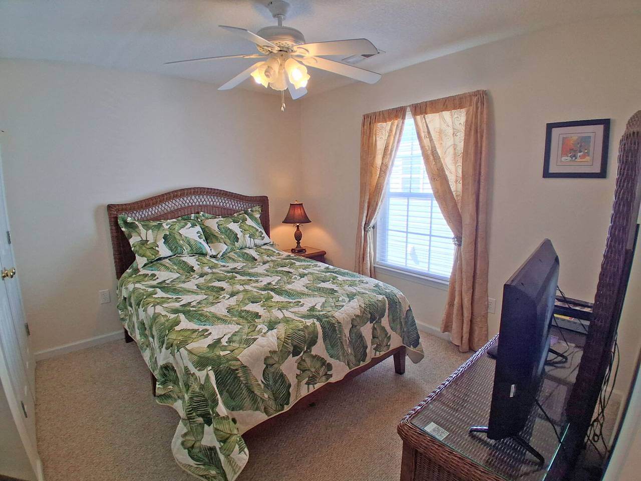 Gallery image 15